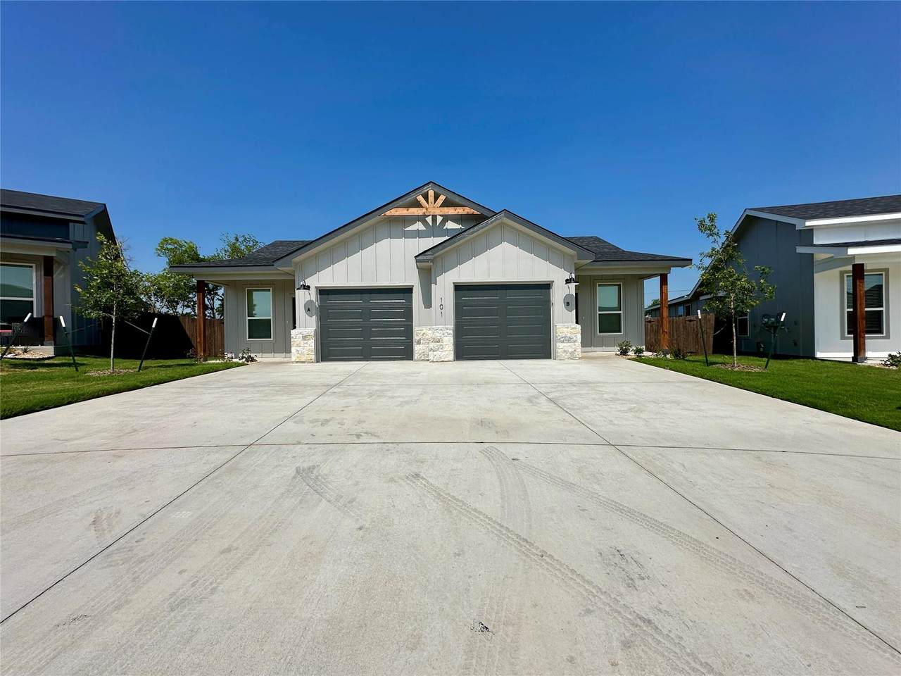 101 #A Riptide Rd - Photo 1