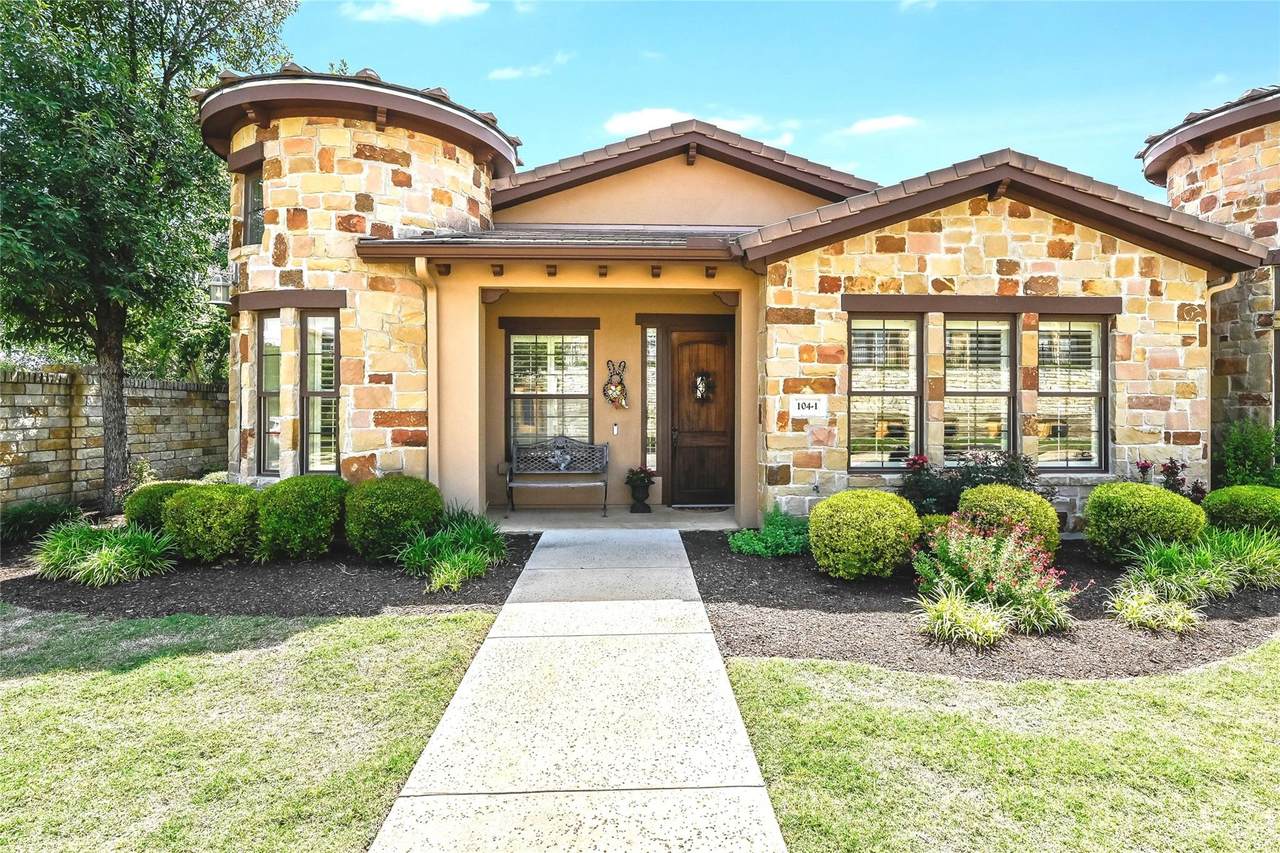 104 Rivalto Cir - Photo 1