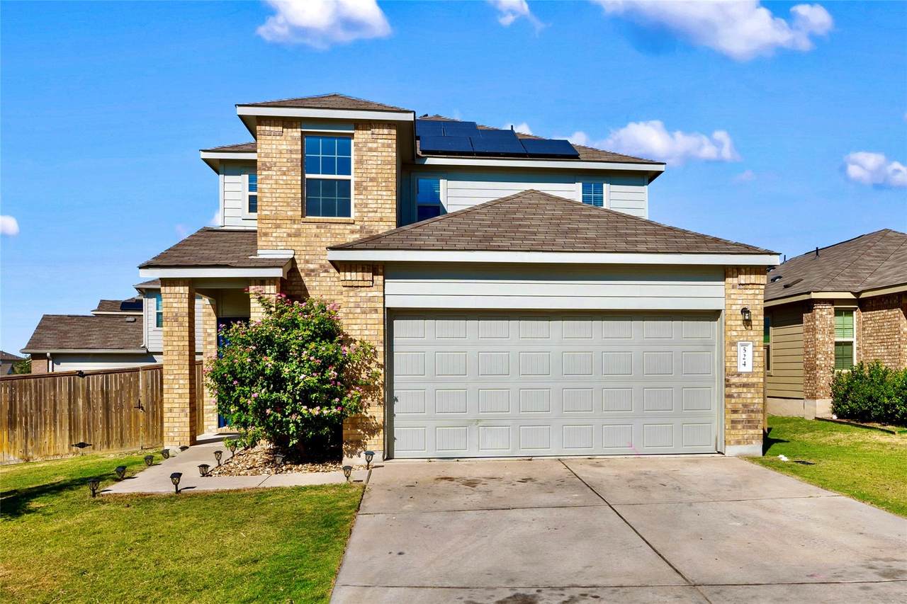 524 Circle Way - Photo 1