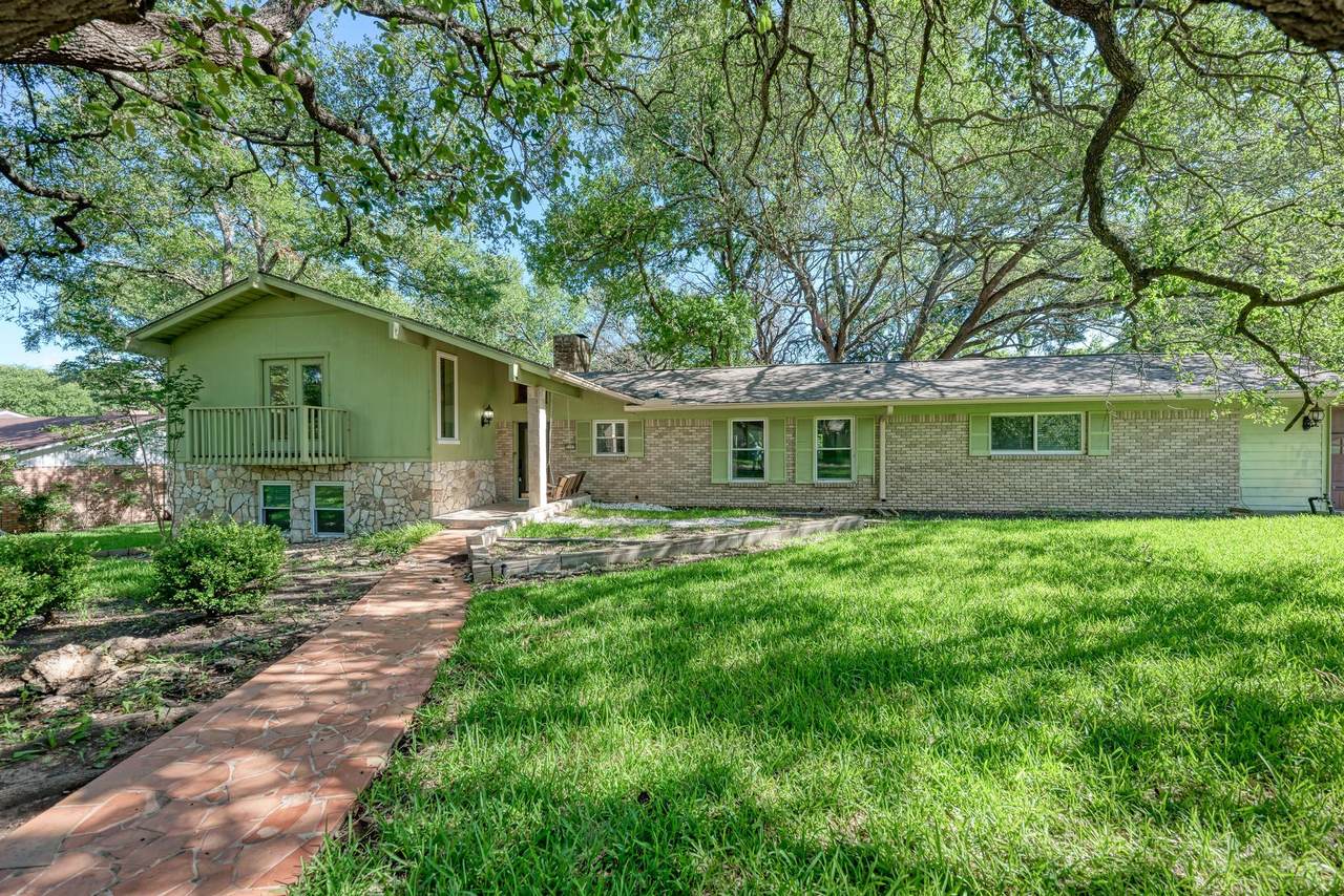 2505 Linwood Rd - Photo 1