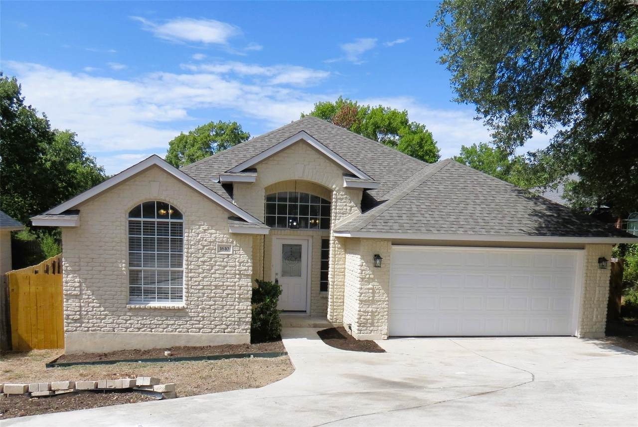 1610 Ramona Cir - Photo 1