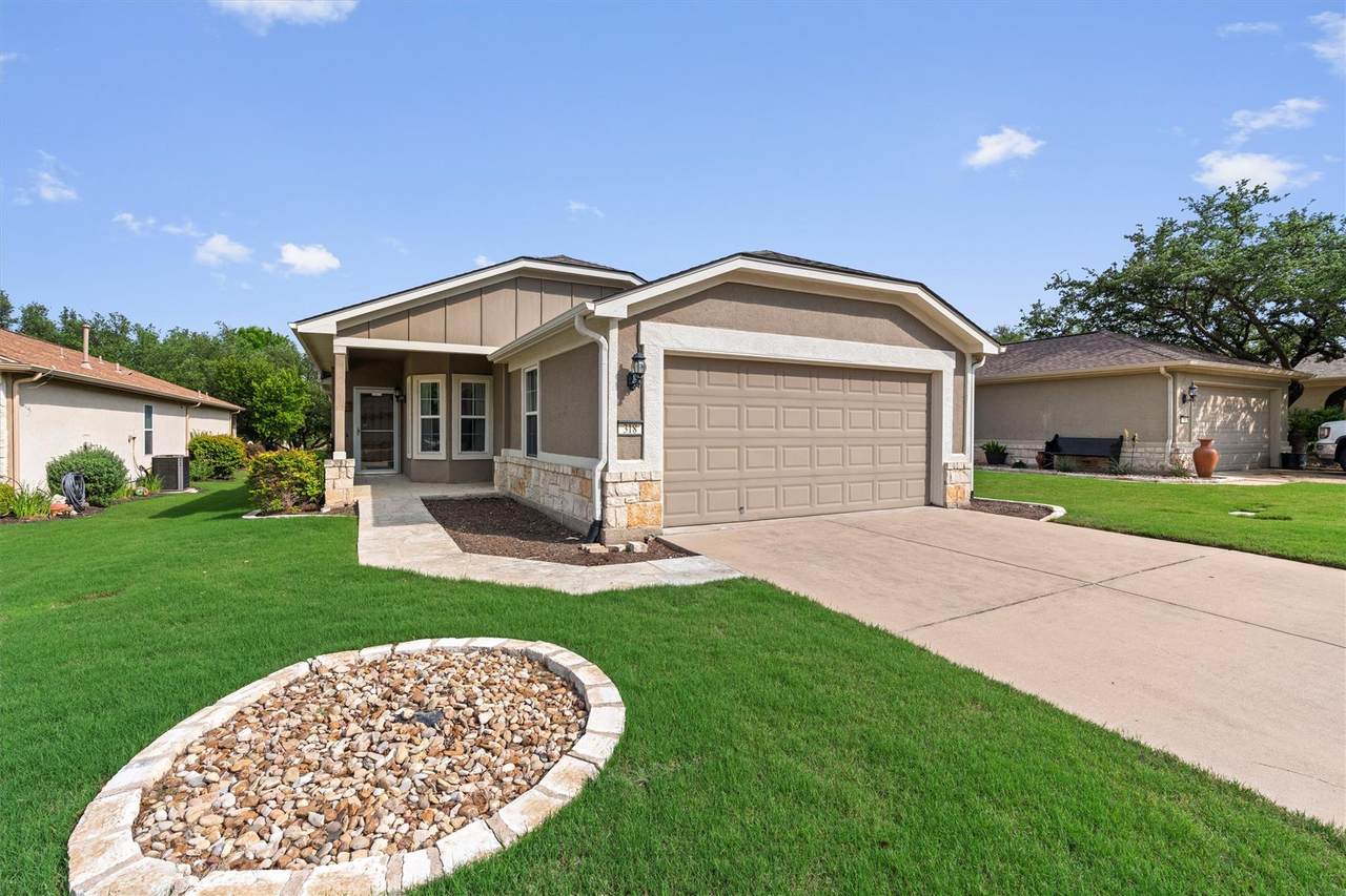 318 Barrington Farm Ct - Photo 1