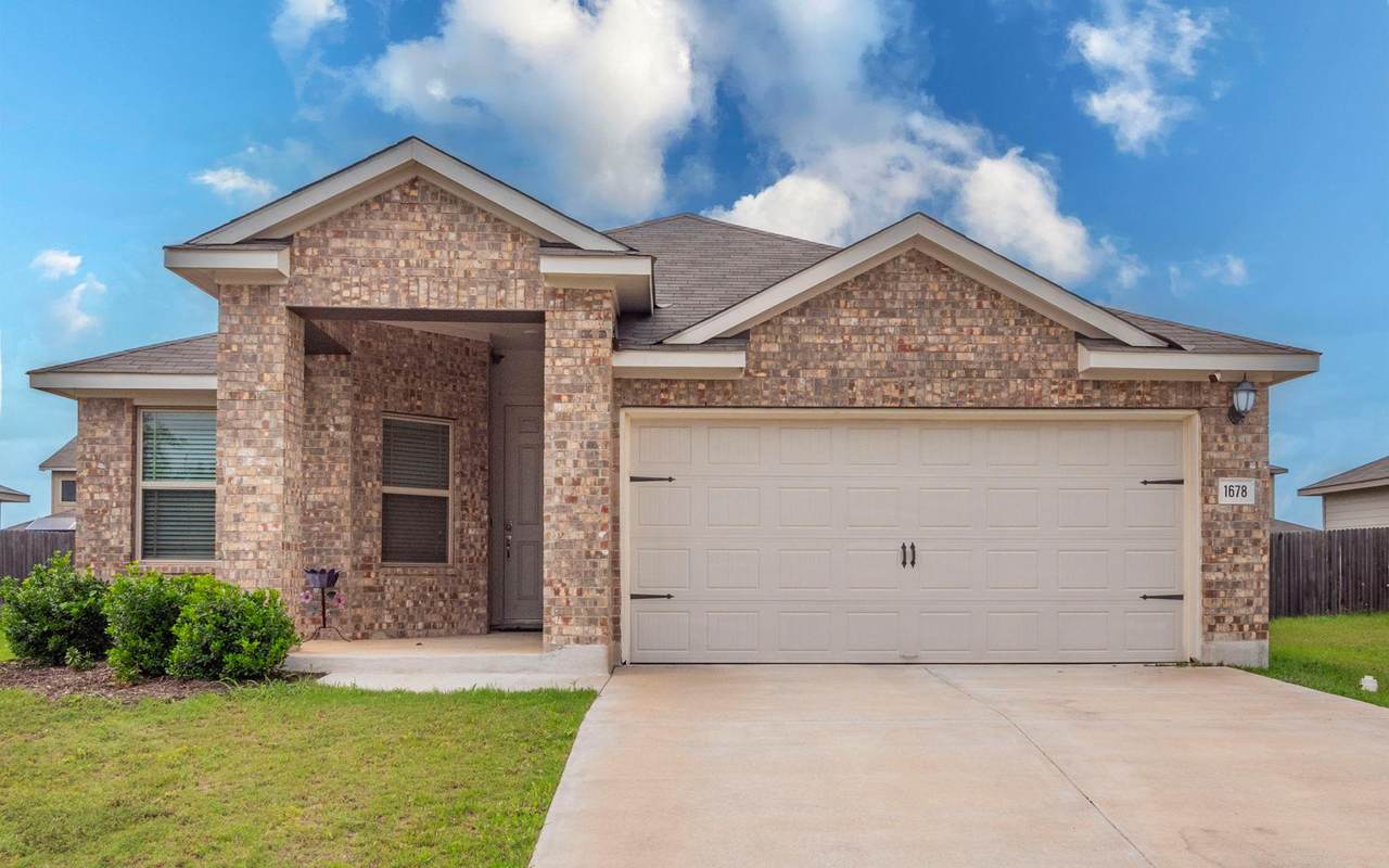 1678 Woodlands Dr - Photo 1