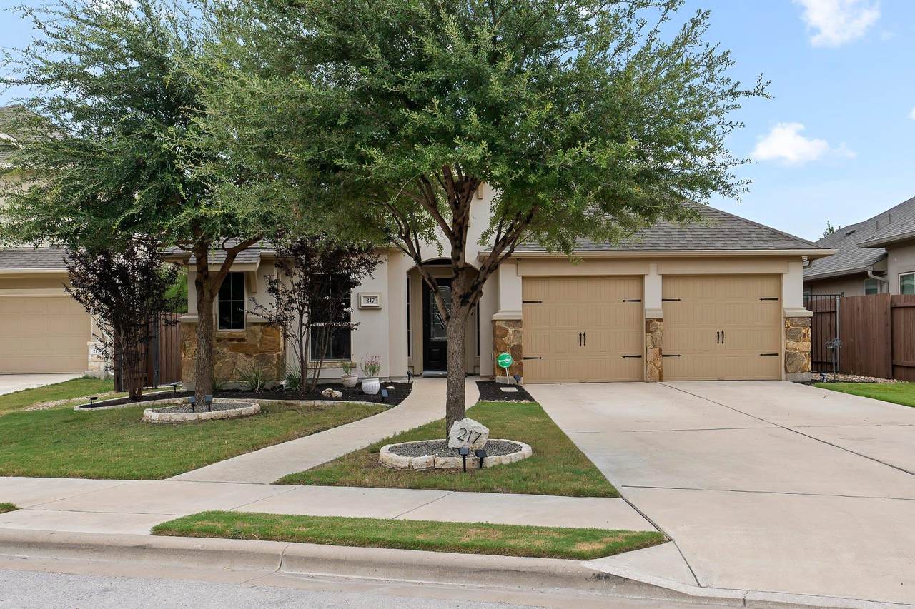 217 Serrano St - Photo 1
