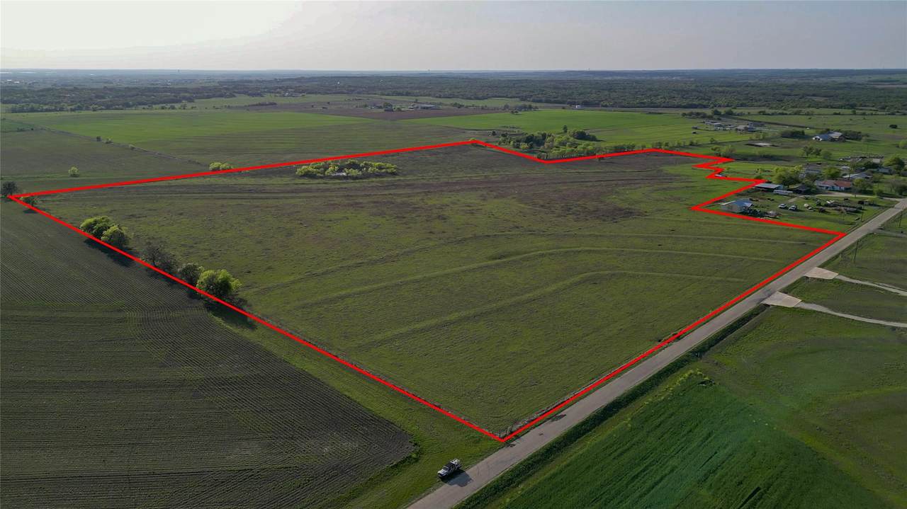 601 County Road 161 - Photo 1