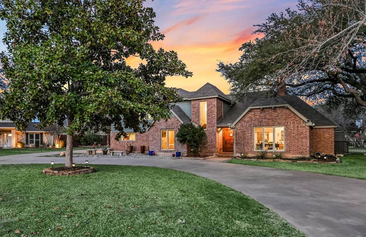 1801 Sun Lake - Photo 1