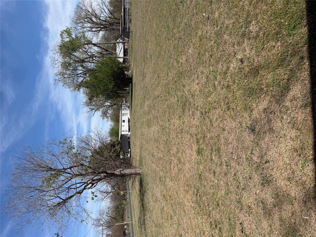 1603 Man O War Dr - Photo 1