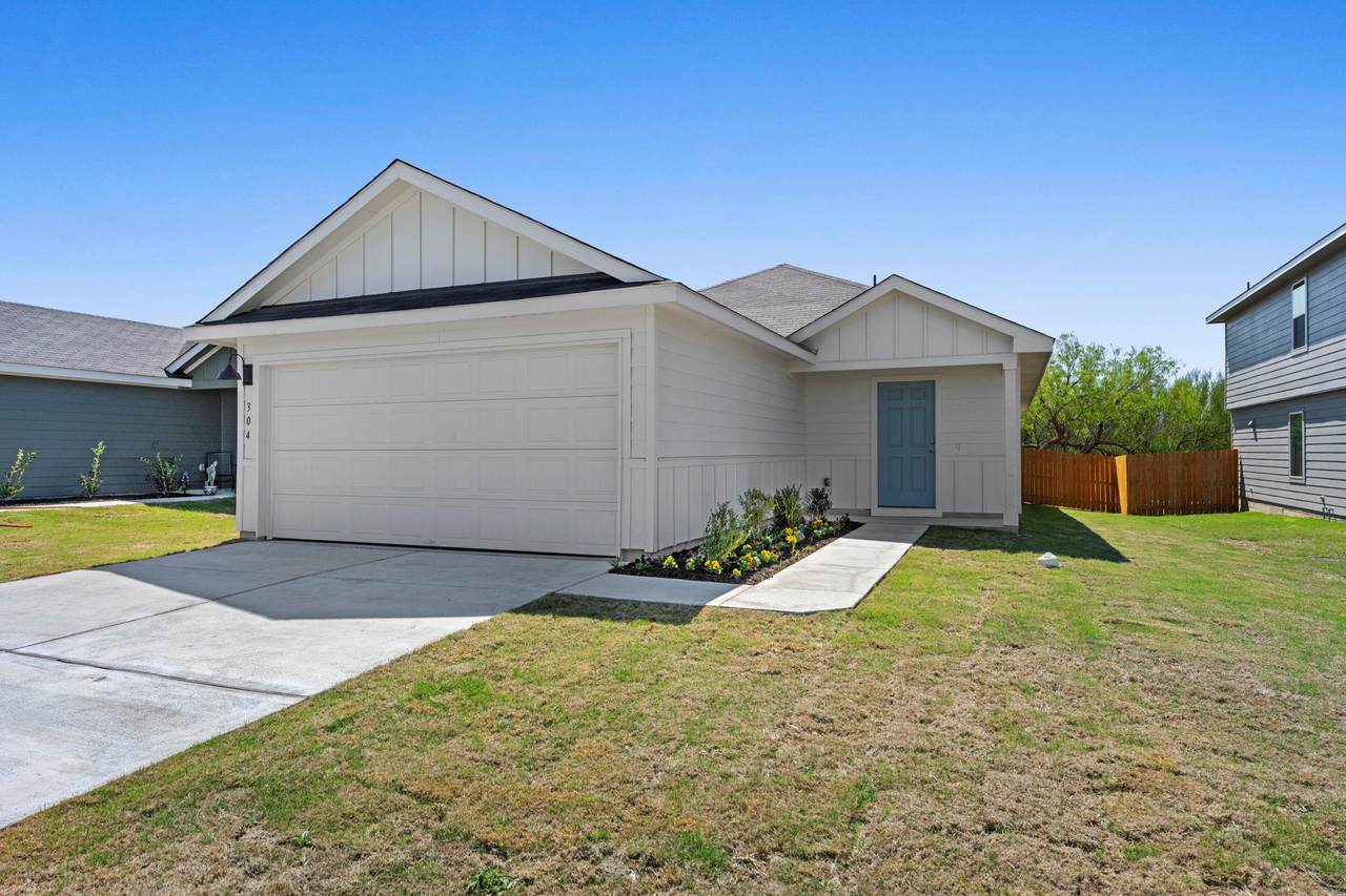 304 Wild Goose Dr - Photo 1