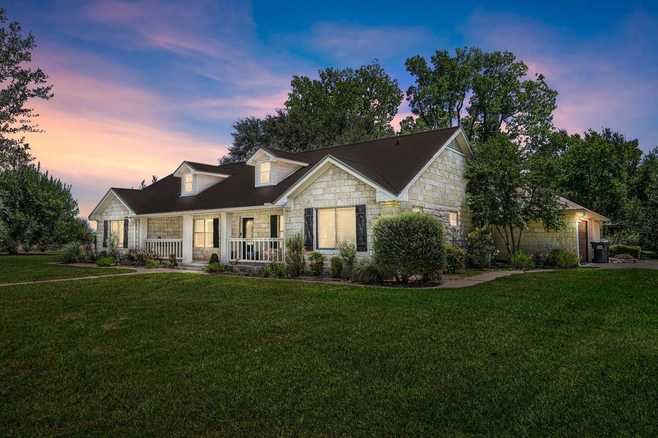 280 Windy Ln - Photo 1