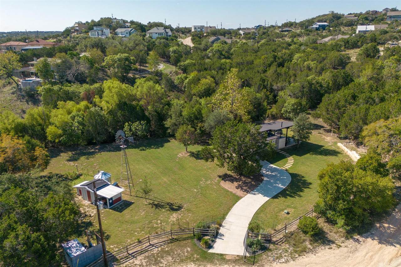 10501 Lake Park Dr - Photo 1
