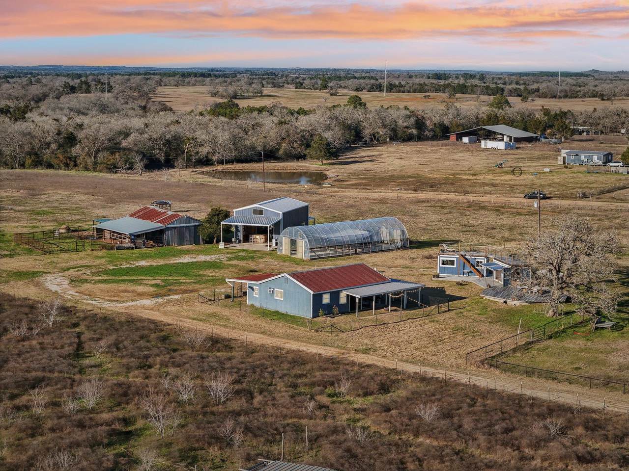 2200 Highway 21 - Photo 1