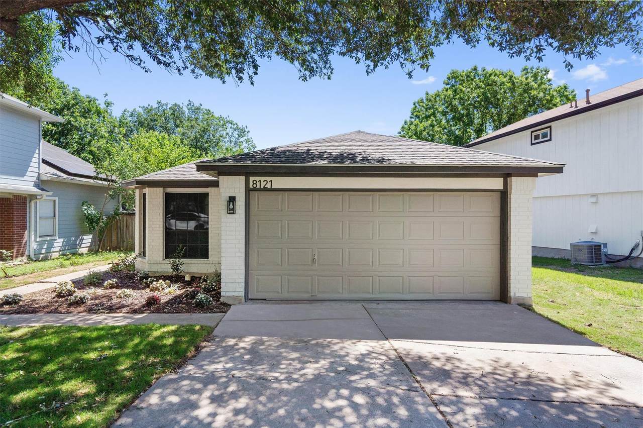 8121 Almondsbury Ln - Photo 1