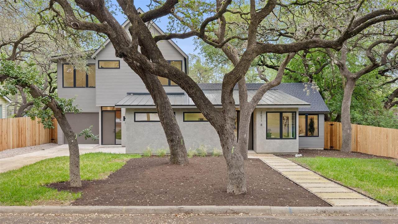 2611 Oak Crest Ave - Photo 1