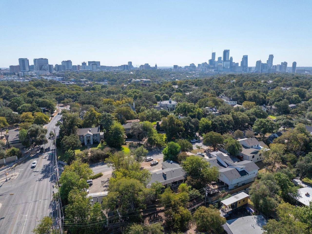 2326 Hartford Rd - Photo 1