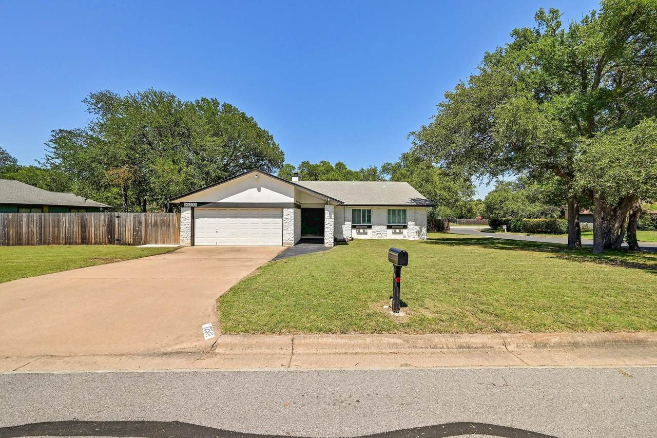 12501 Preece Dr - Photo 1