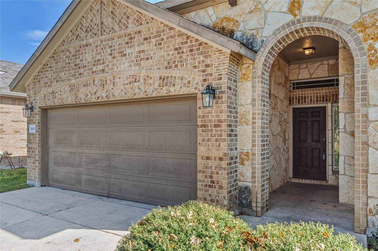 https://bt-photos.global.ssl.fastly.net/austin/1280_boomver_1_2457185-2.jpg