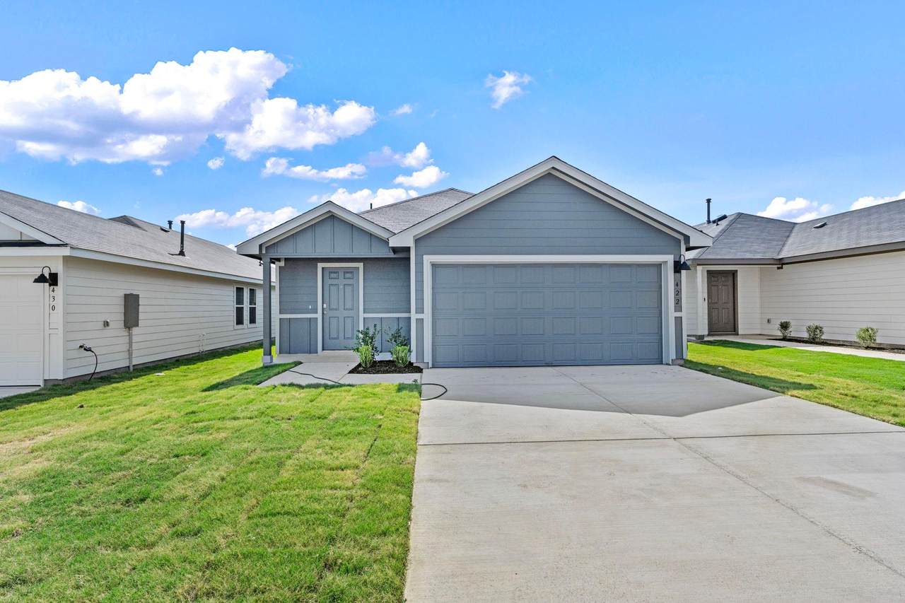 422 Low Pasture Trl - Photo 1