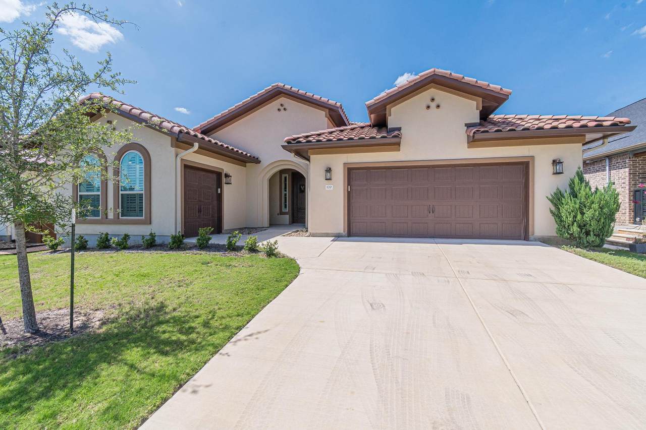120 Sweeping Sage Ln - Photo 1