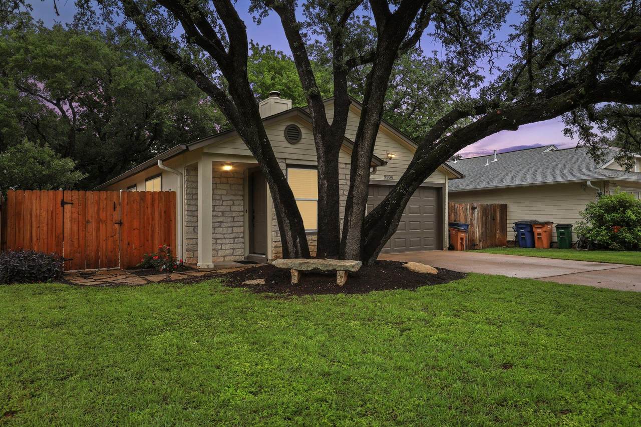 5804 Avery Island Ave - Photo 1