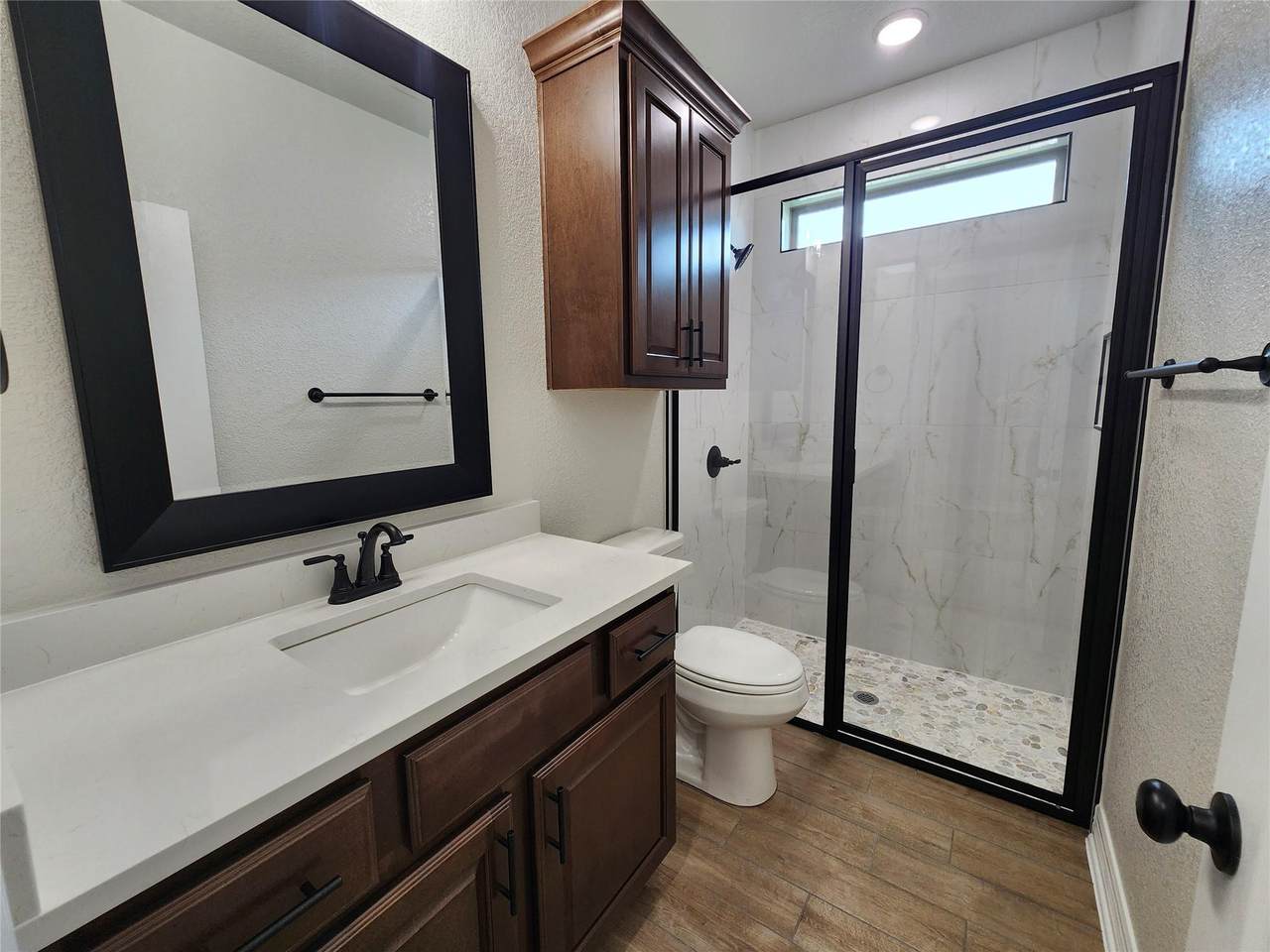 https://bt-photos.global.ssl.fastly.net/austin/1280_boomver_1_2512466-2.jpg