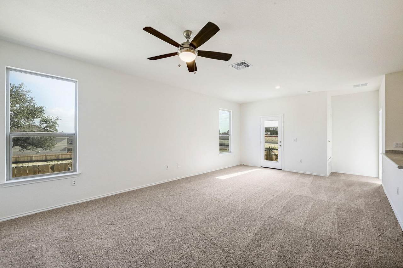 https://bt-photos.global.ssl.fastly.net/austin/1280_boomver_1_2517867-2.jpg
