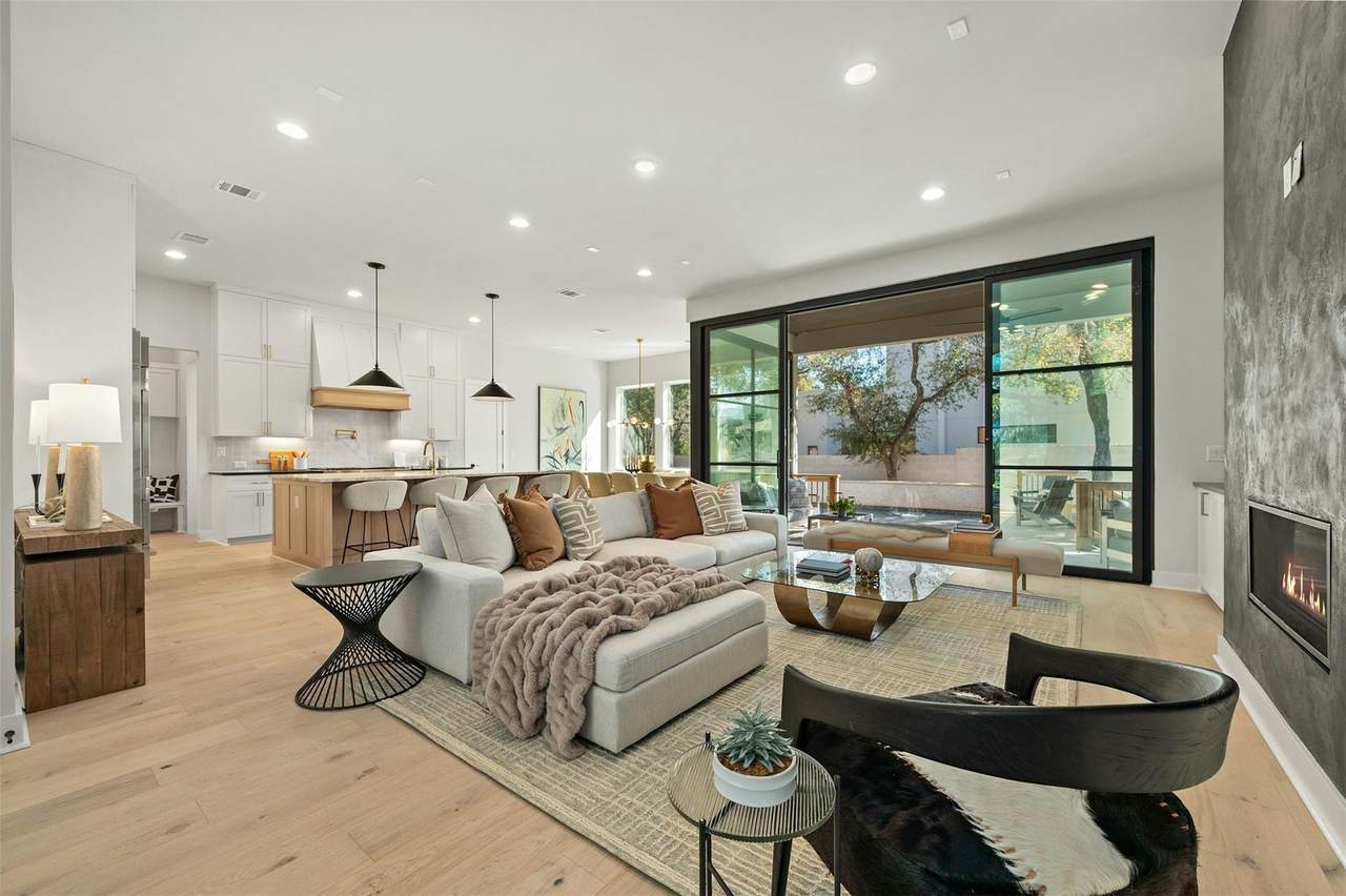 1339 Allen Rd - Photo 1