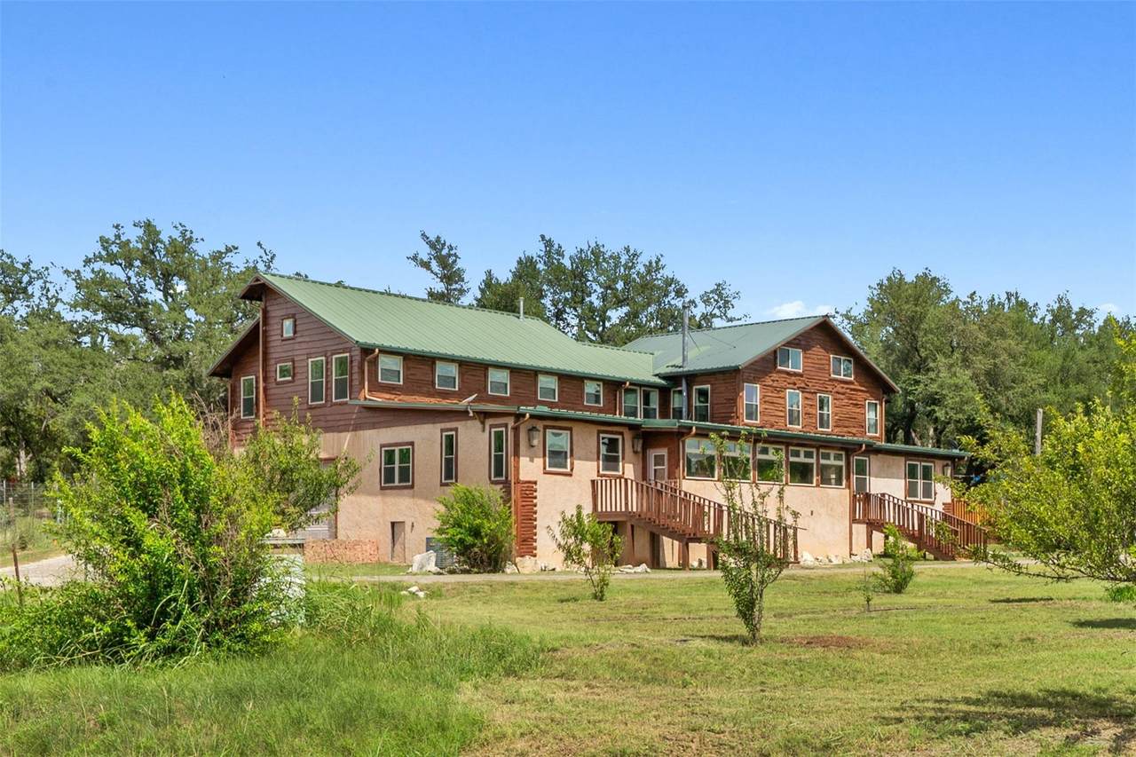 4032 Ranch Road 3232 - Photo 1