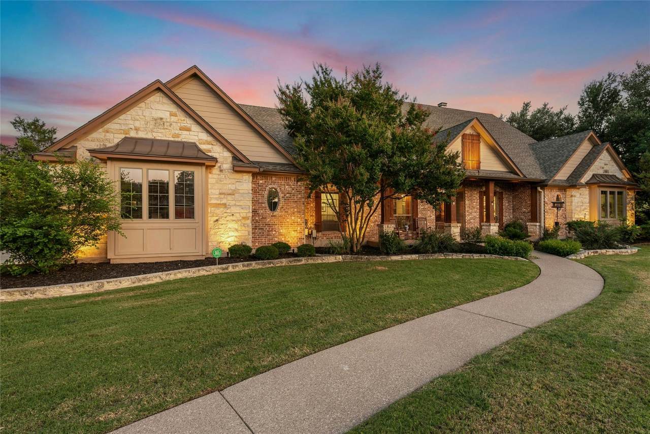 121 Waterford Ln - Photo 1