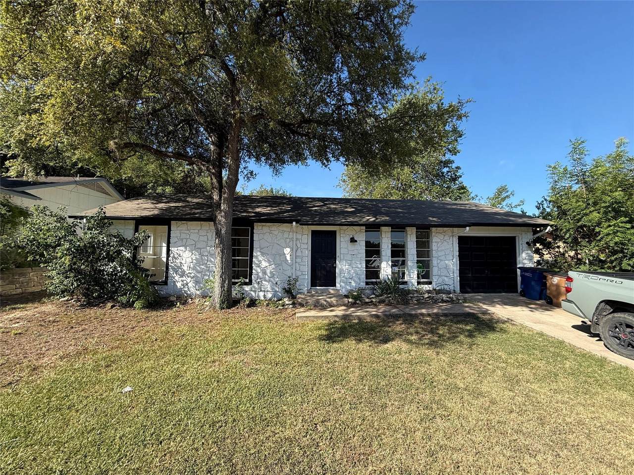3401 Thomas Kincheon St - Photo 1