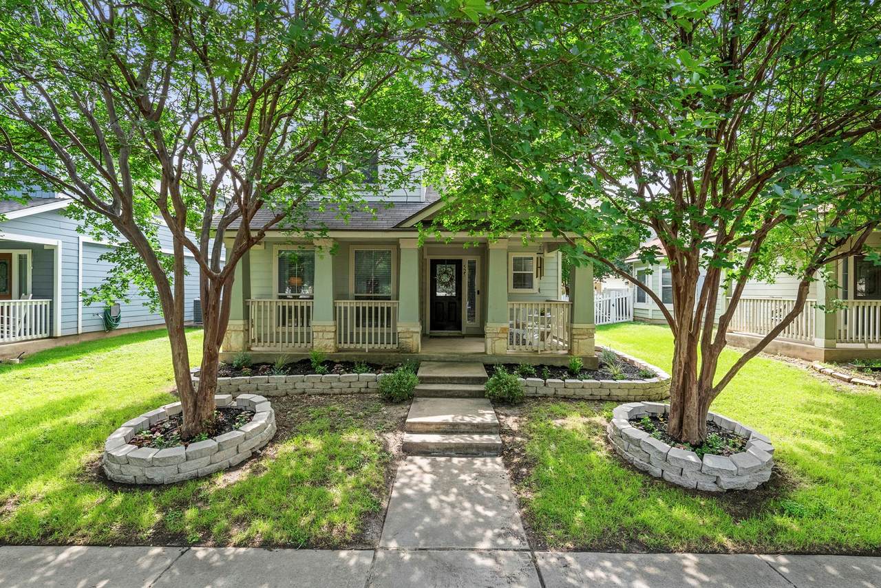 525 Rolling Oak Dr - Photo 1