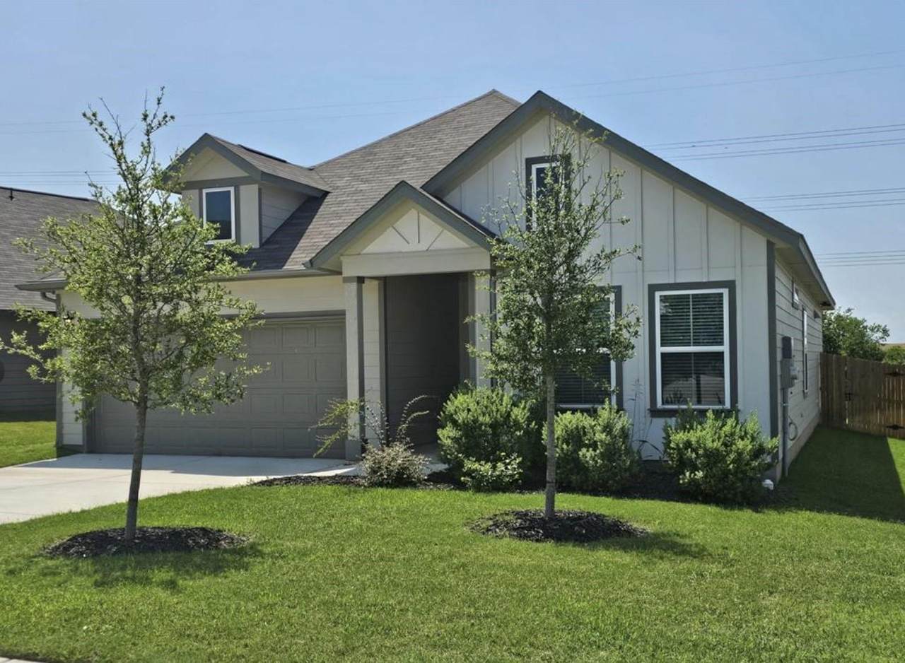 19316 Hartwell Dr - Photo 1