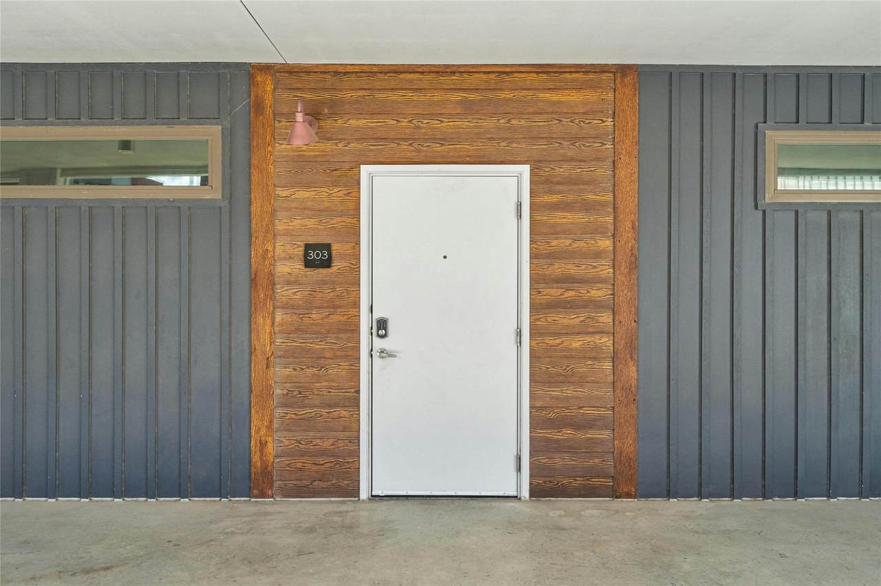 4361 Congress Ave - Photo 1