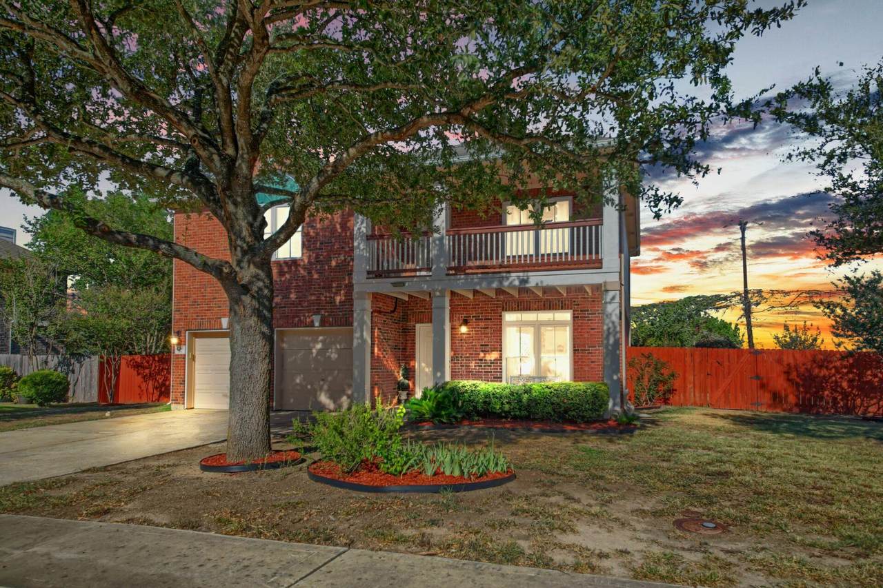 800 Windsor Hills Dr - Photo 1