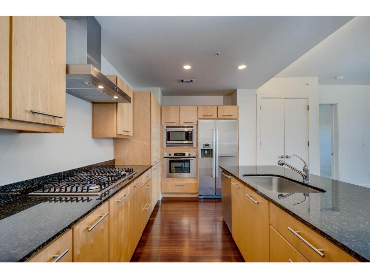210 Lee Barton Dr - Photo 1