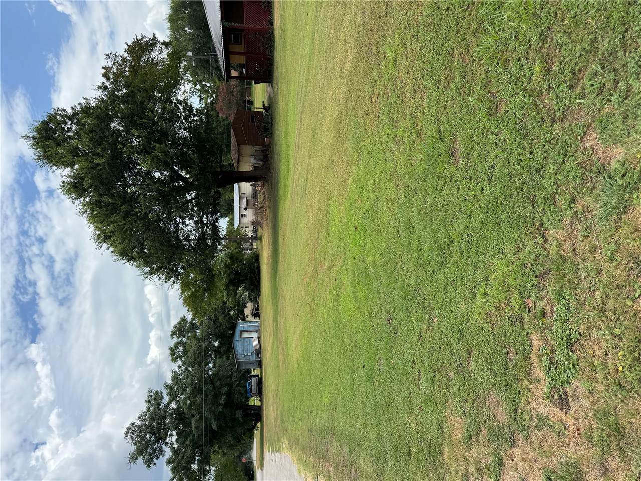 501 Hill St - Photo 1