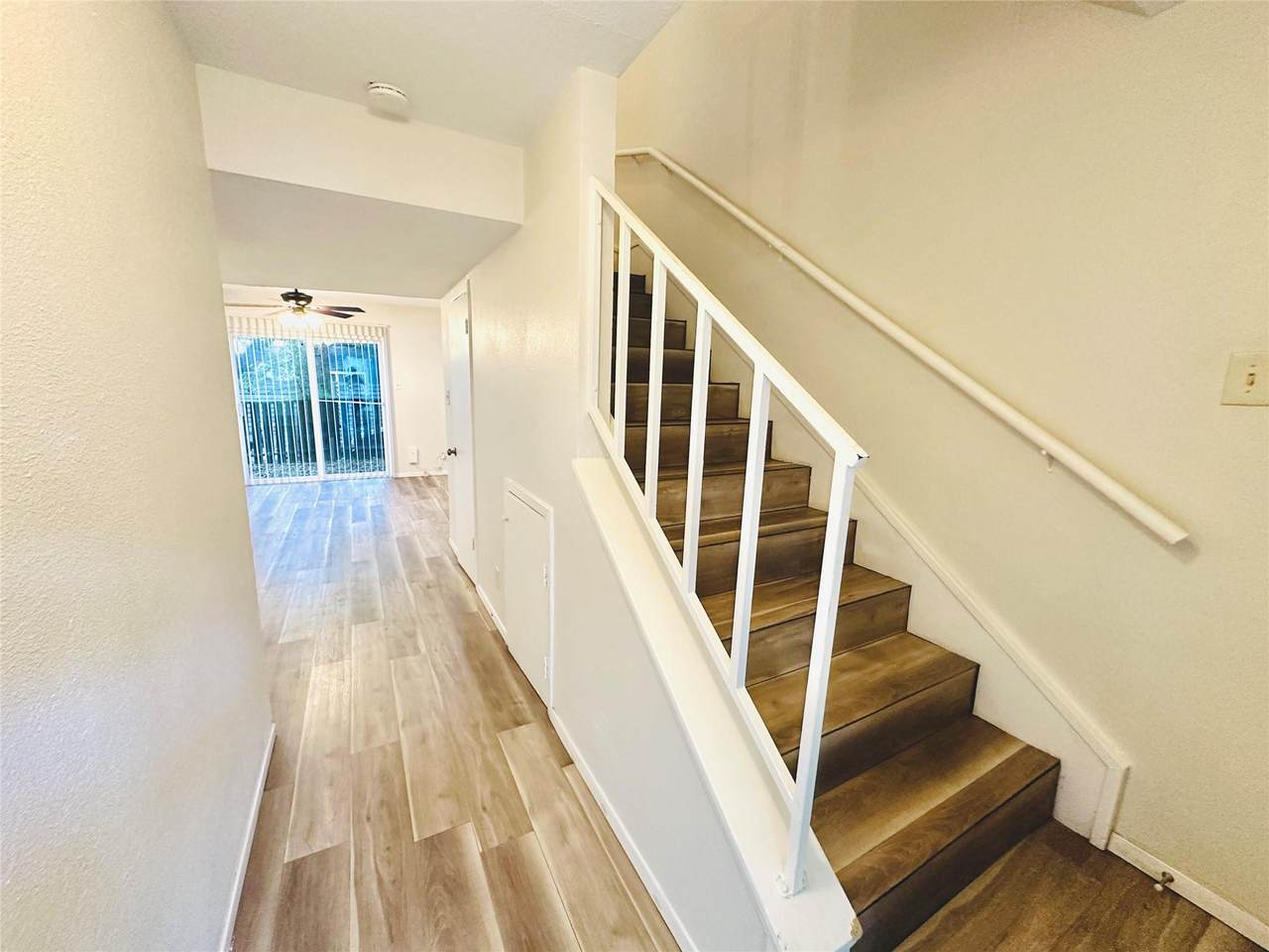 3822 Southway Dr - Photo 1