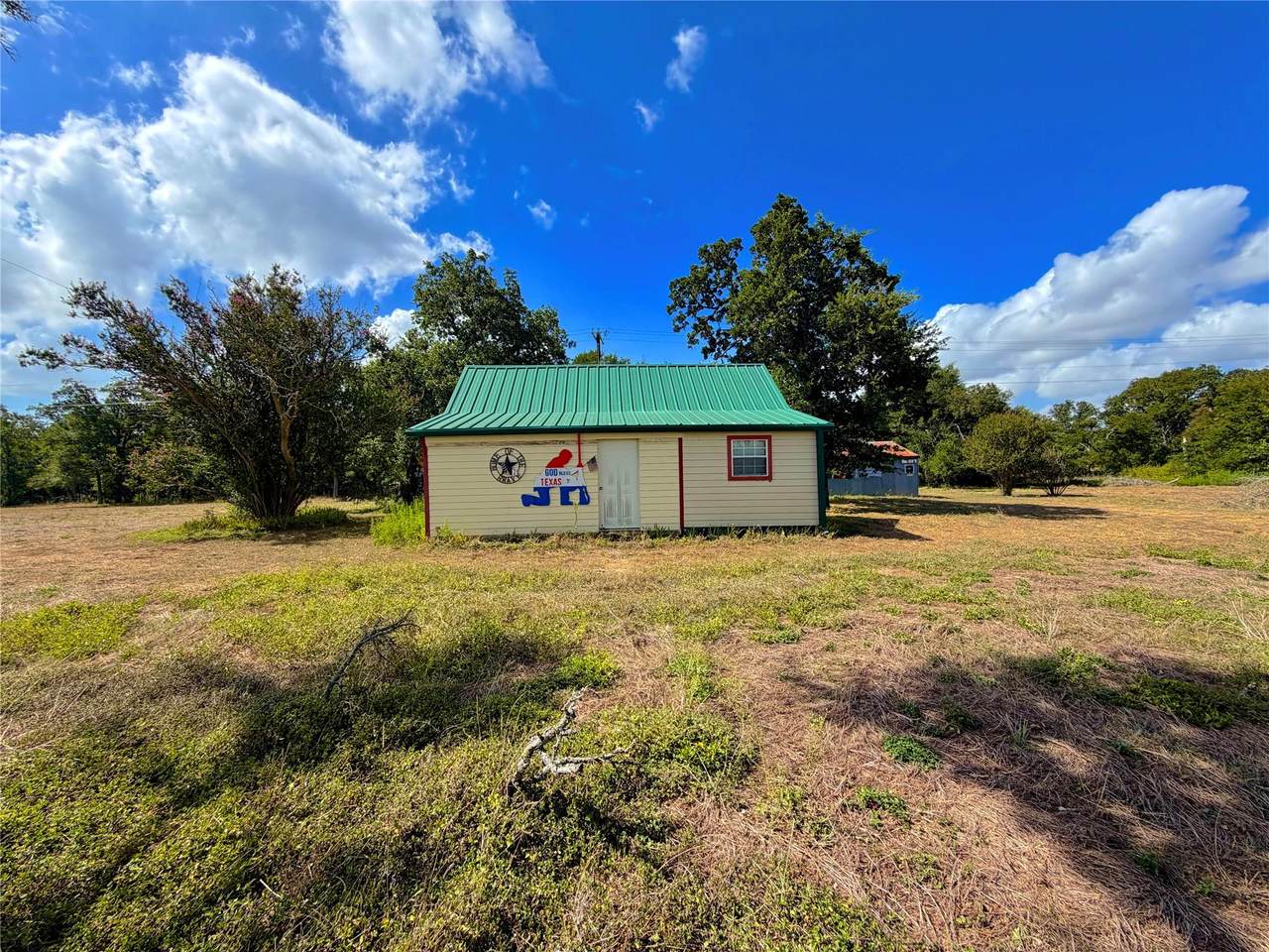8947 Fm 1915 - Photo 1