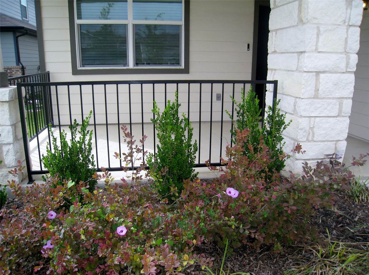 https://bt-photos.global.ssl.fastly.net/austin/1280_boomver_1_2744885-2.jpg