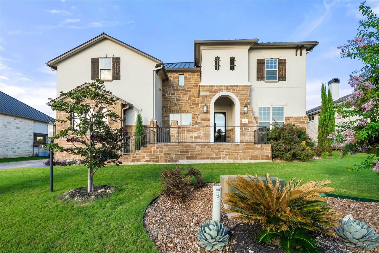 312 Bisset Ct - Photo 1