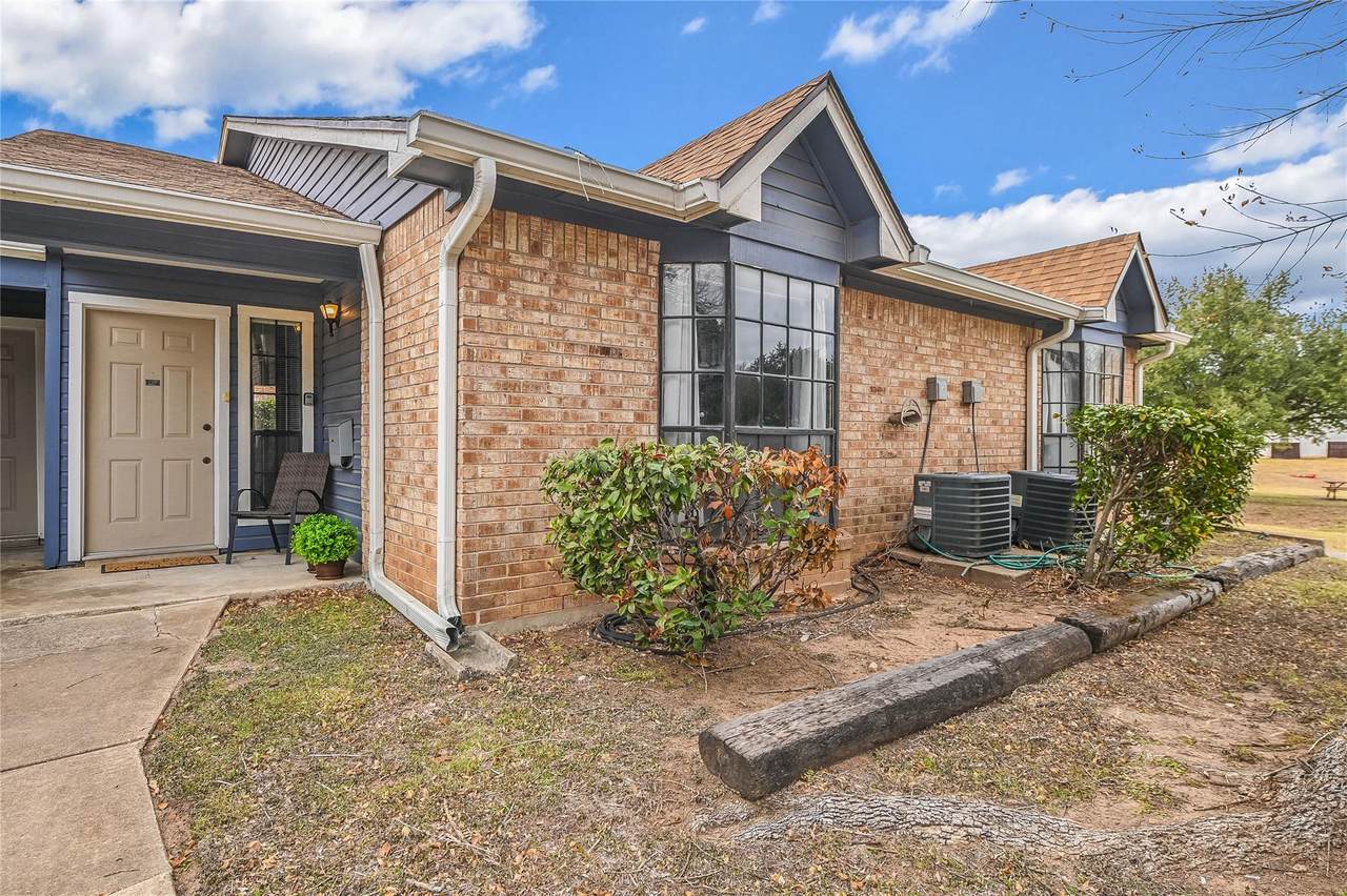 1601 Faro Dr - Photo 1