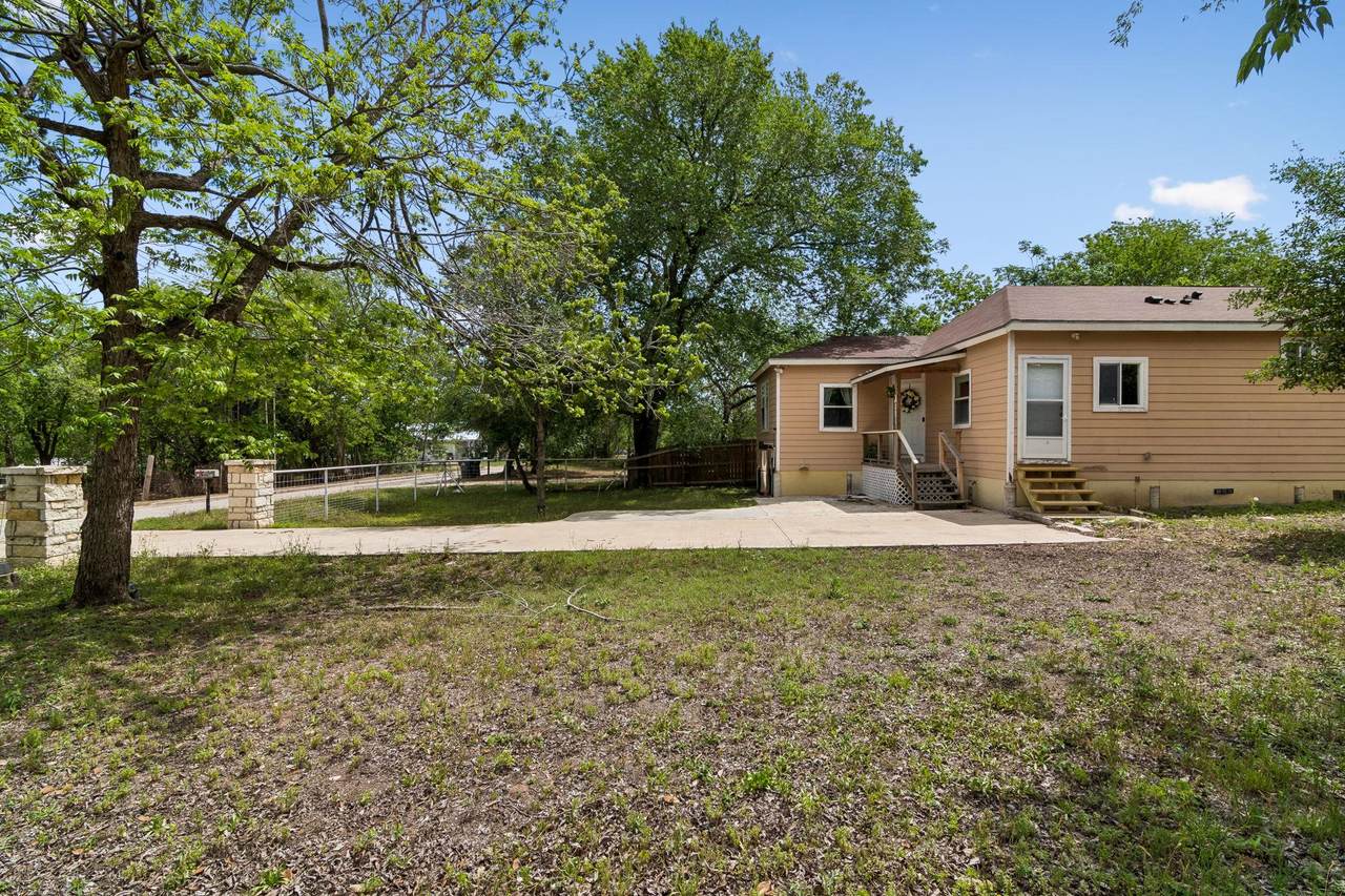 https://bt-photos.global.ssl.fastly.net/austin/1280_boomver_1_2840239-2.jpg
