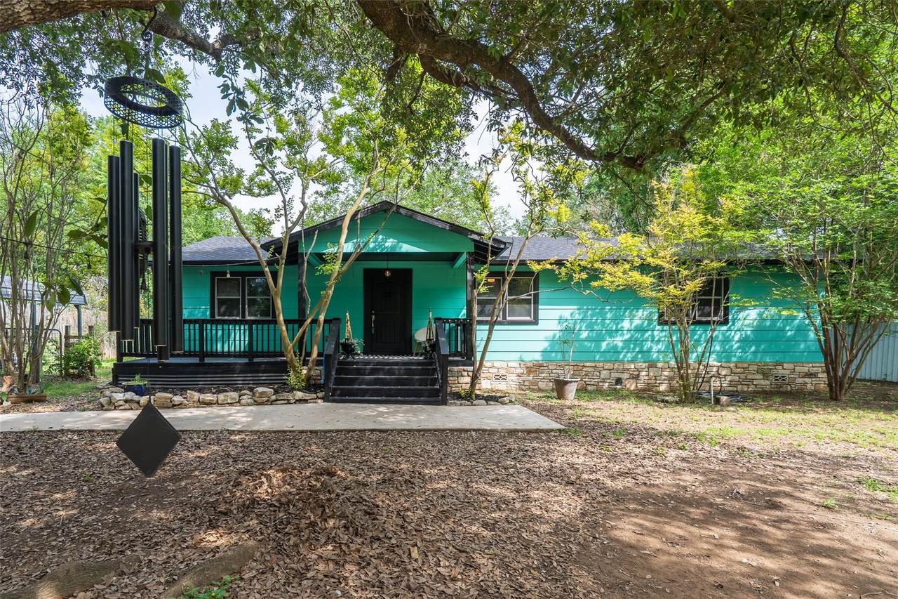 3209 River Rd - Photo 1
