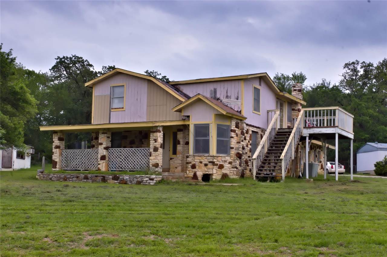 109 Wayside Dr - Photo 1
