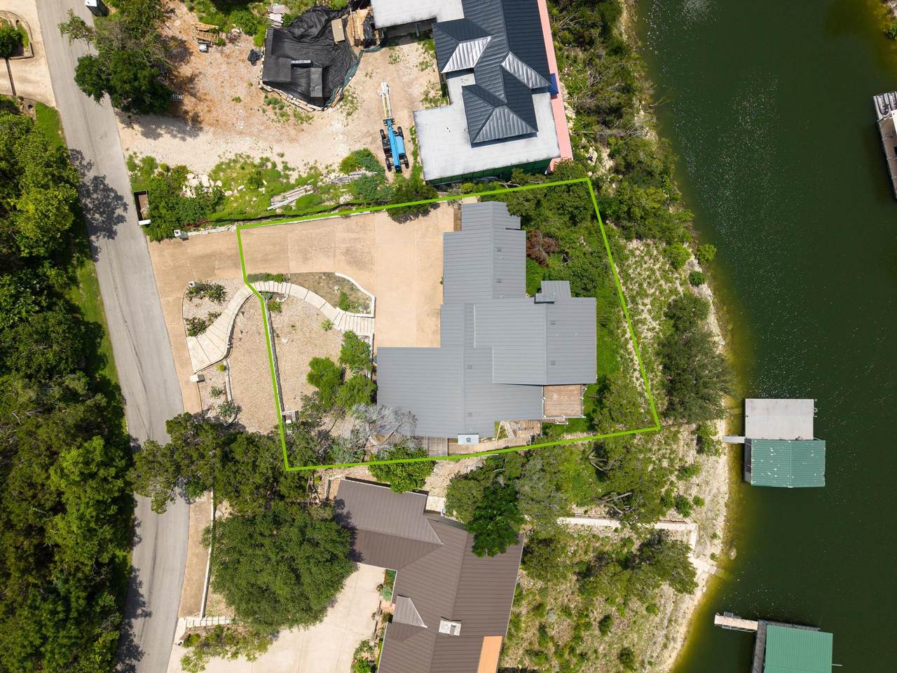 https://bt-photos.global.ssl.fastly.net/austin/1280_boomver_1_2912033-2.jpg