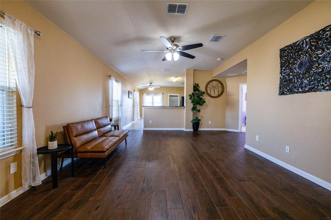 1514 Wedgewood Cv - Photo 1