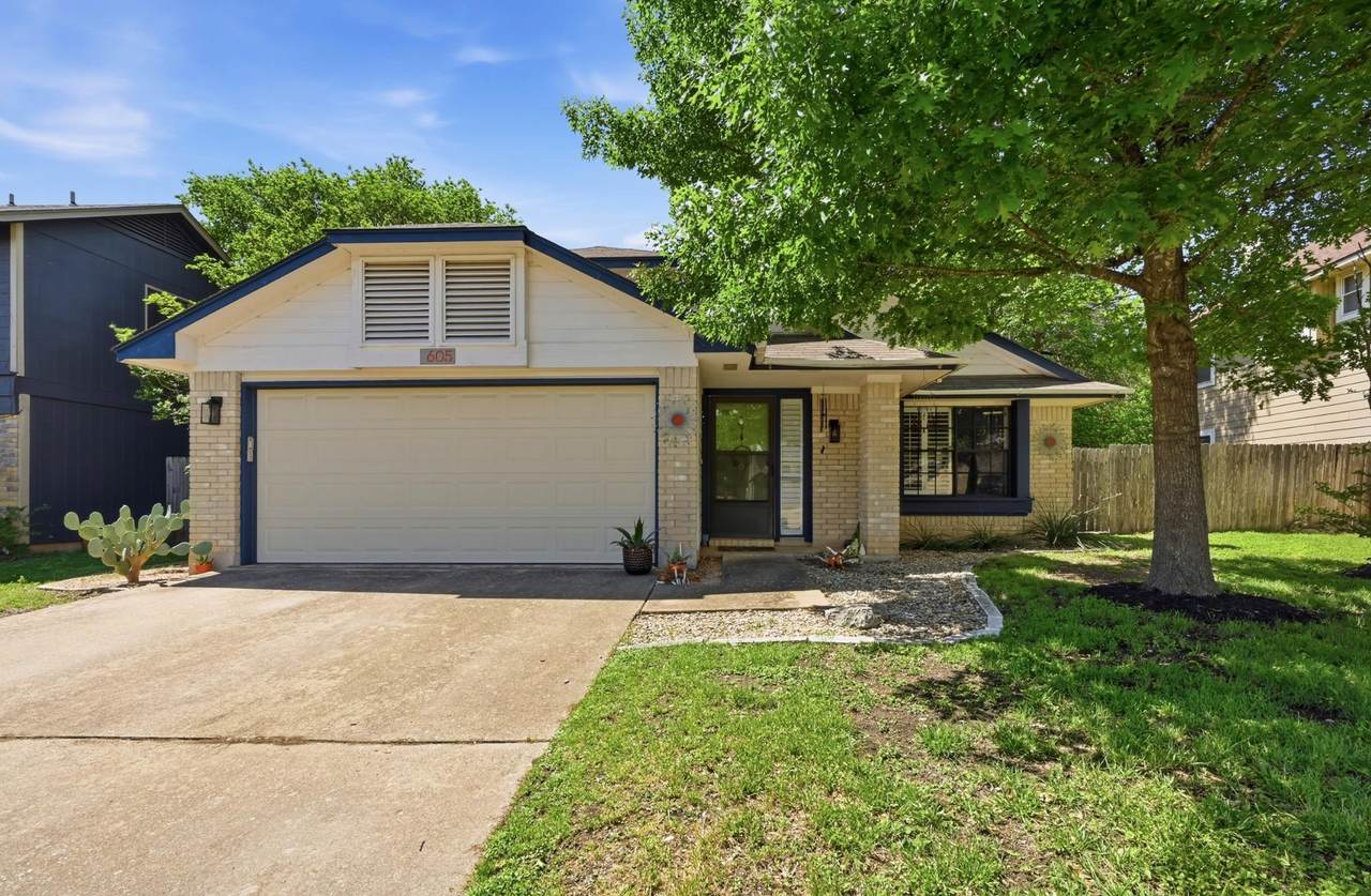 605 Brookside Pass - Photo 1