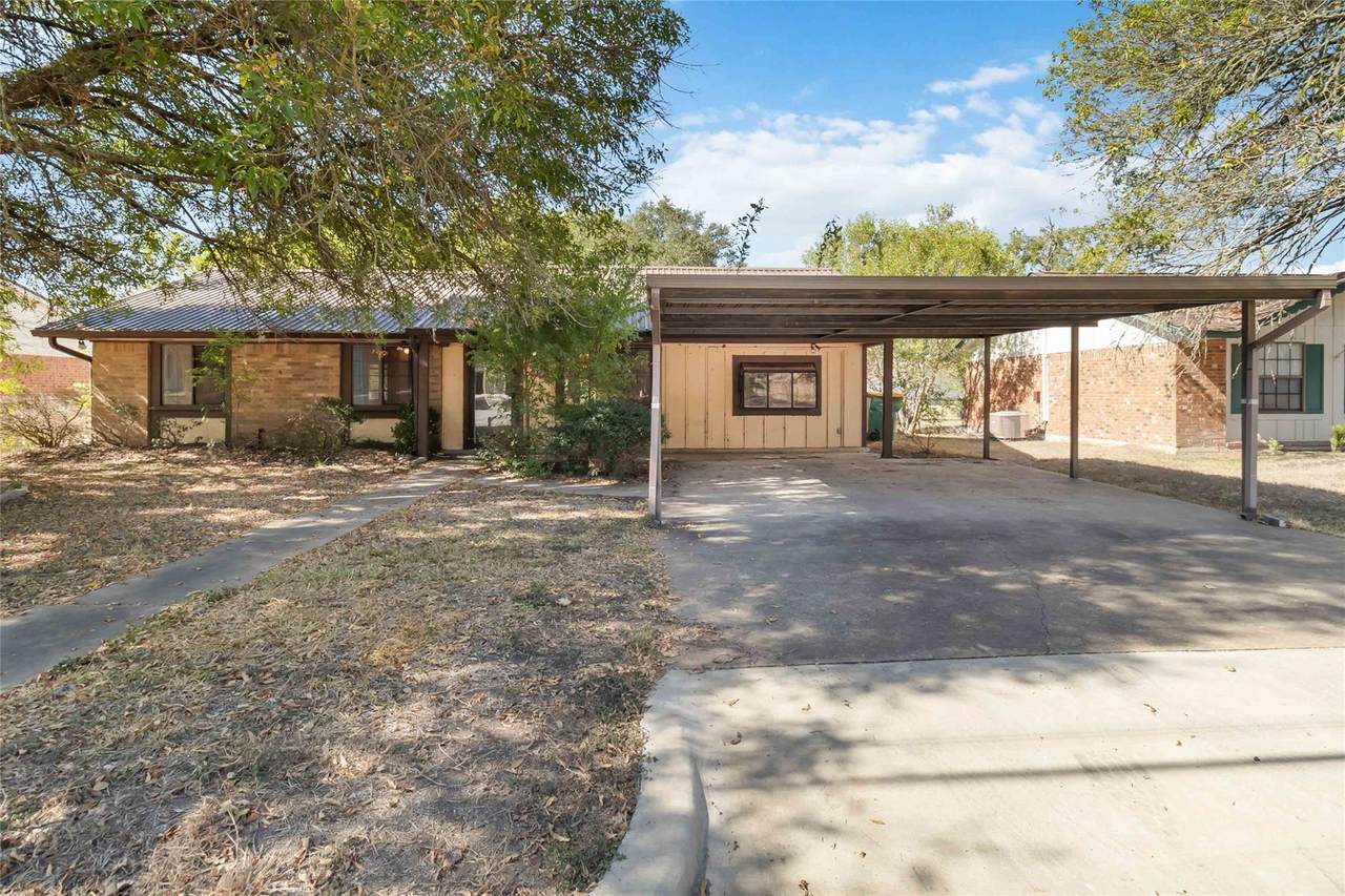 757 Main St - Photo 1