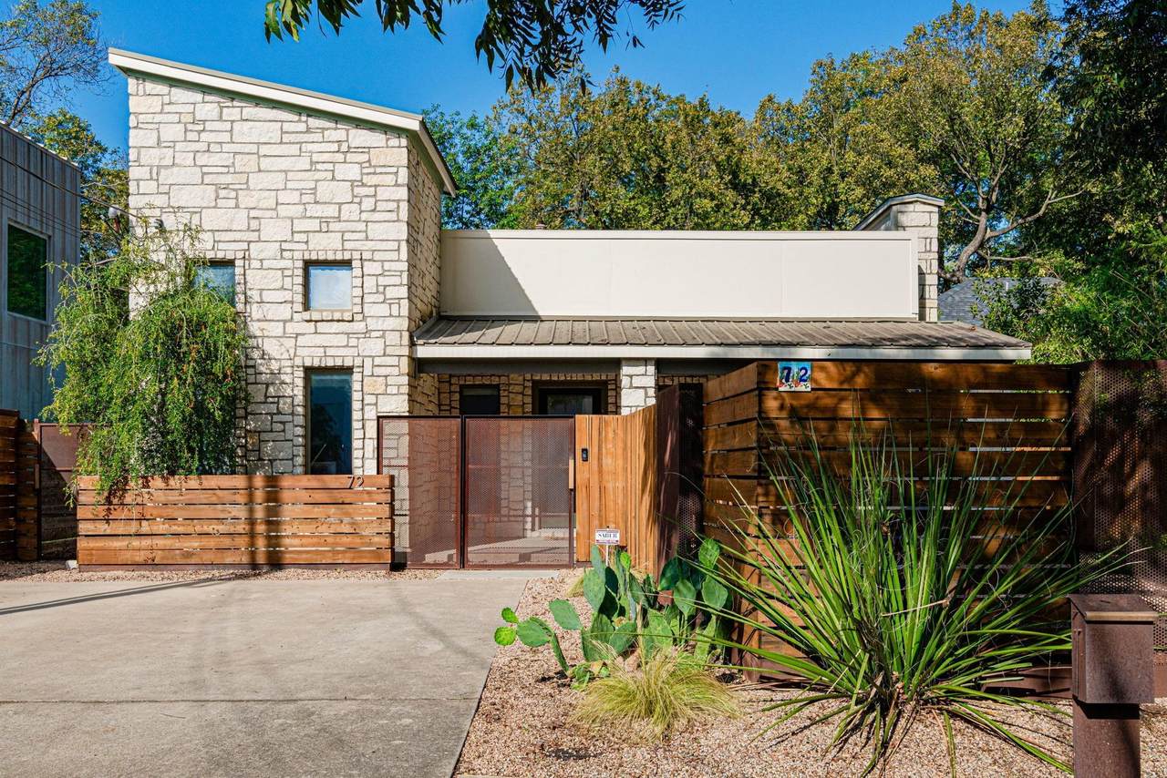 72 San Saba St - Photo 1