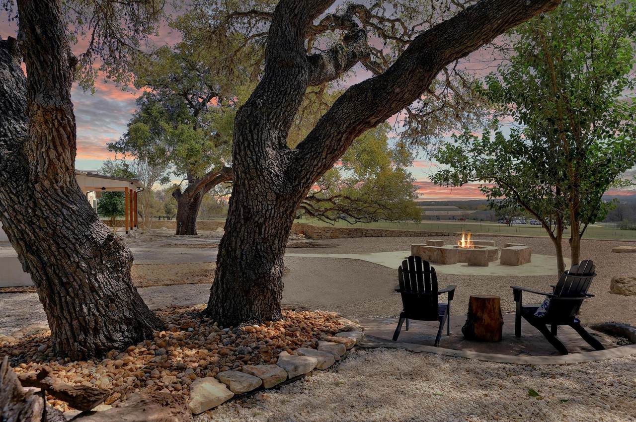1668 Rocky Road - Photo 1