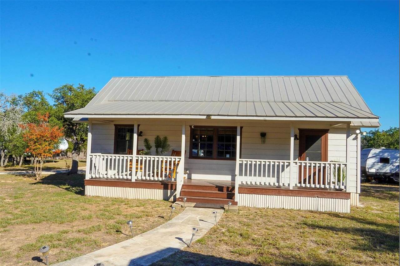 145 Lea Ln - Photo 1